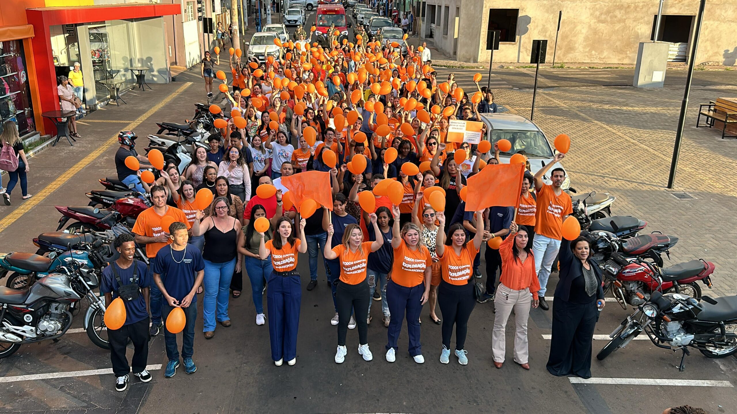 2ª Marcha contra o Abuso e Exploração Sexual de Crianças e Adolescentes  reúne centenas de pessoas - Pontal Mineiro